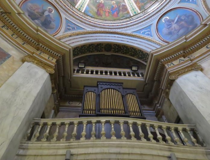 órgão da igreja de Nossa Senhora do Carmo em Israel
