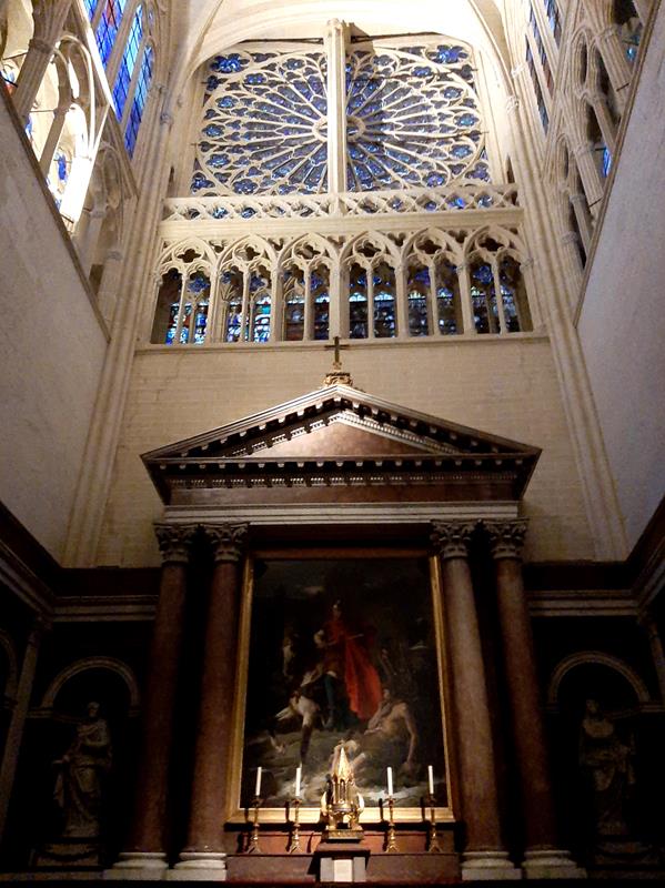 Interior da Catedral de Saint Gatien