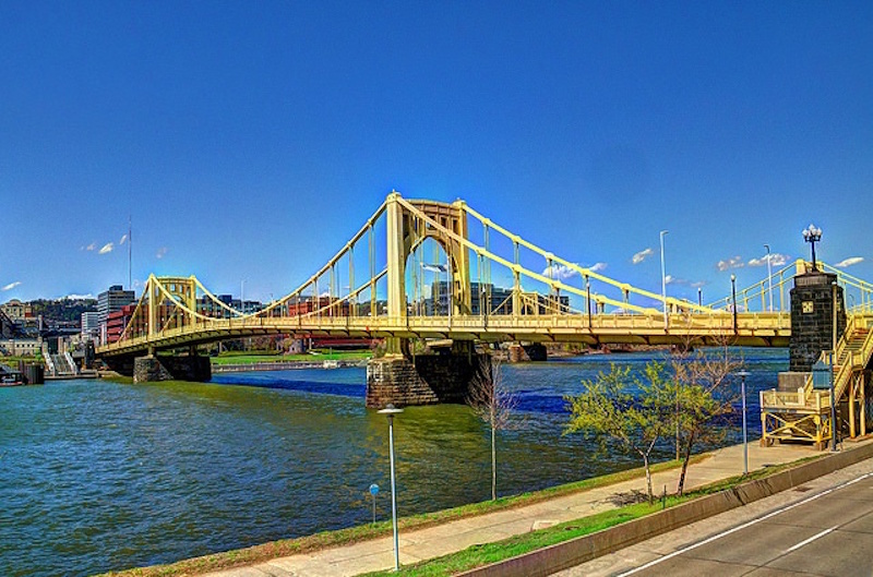 Uma das 466 pontes de Pittsburgh