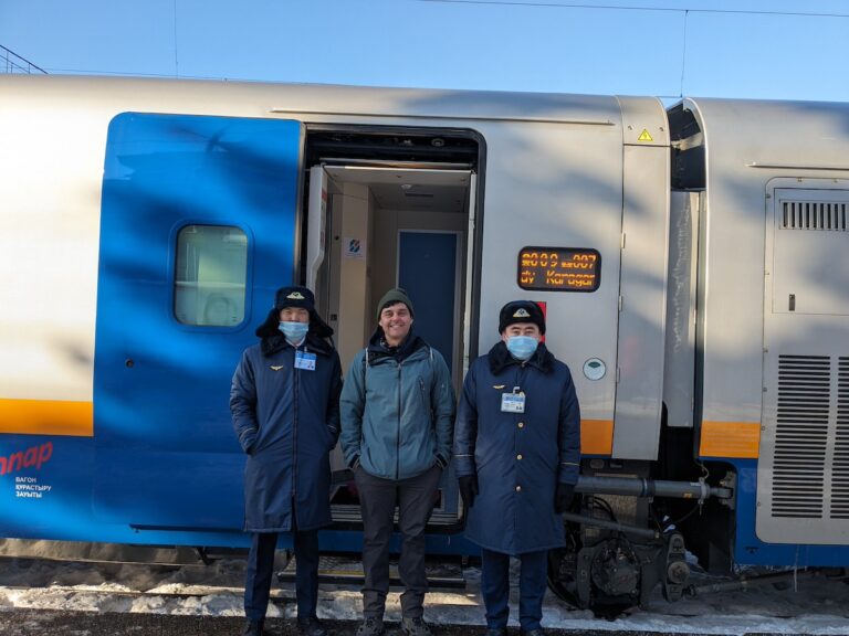 Trem Casaquistão