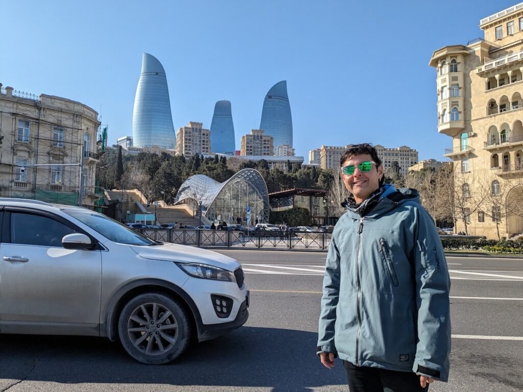 3 três torres em baku